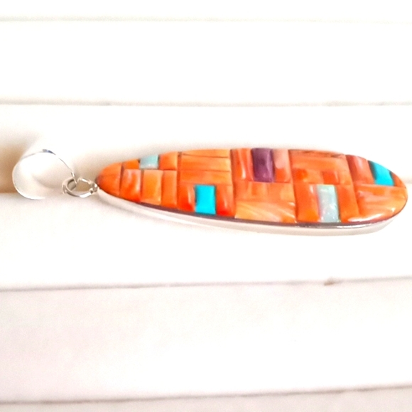 SANTA FE STYLE MULTI COLOR SPINY OYSTER SHELL DROP PENDANT - Picture 2 of 8